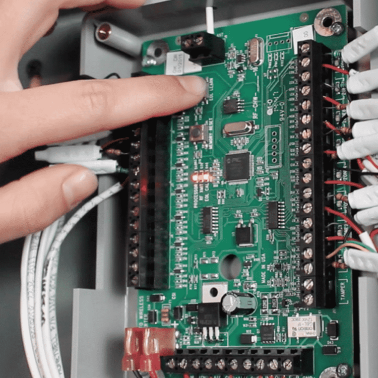 Qolsys-IQ-Wireless-Translator-16-Lifesty