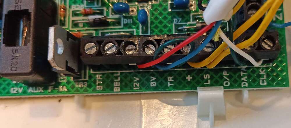 Control Box Connections.jpg